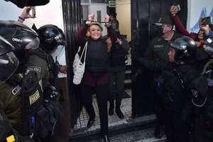 Expresidenta de Bolivia deja la cárcel tras anulación de su condena - Mundo - ABC Color