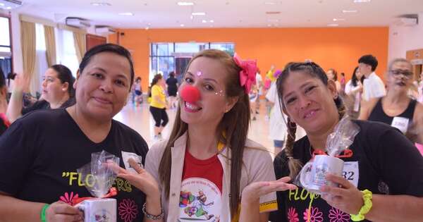 La Nación / Doctores de la Risa Paraguay proponen bailar para regalar sonrisas en Navidad