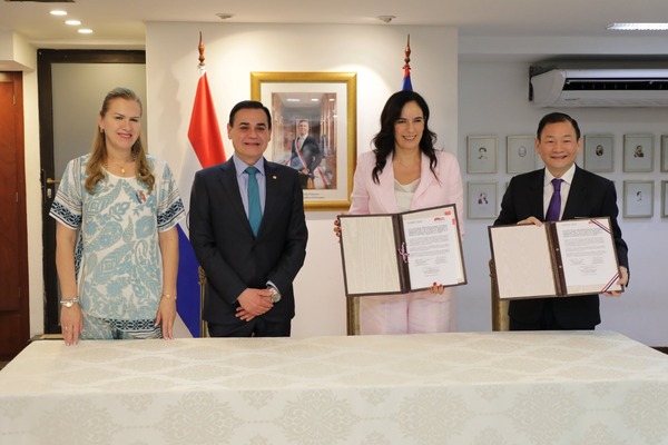 Taiwán entrega primer aporte para construir el Hospital General de Asunción - ADN Digital