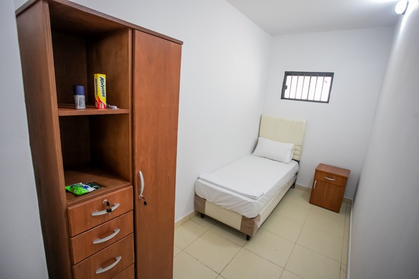 Justicia destaca relevancia de la primera unidad de tratamiento para jóvenes adictos