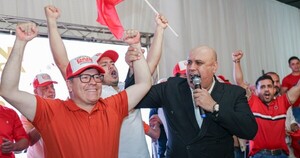 Mujica pide fondos al Partido Liberal para asegurar las mesas mientras Vaesken busca votos en los barrios periféricos