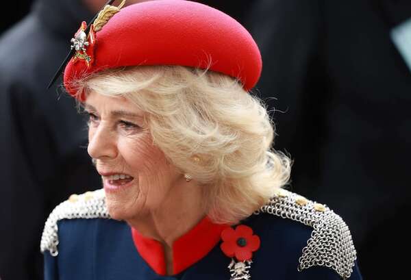 La reina Camila estuvo presente en el Campo del Recuerdo en la Abadía de Westminster - Gente - ABC Color