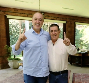 Roberto González Vaesken aparece con Horacio Cartes y agradece respaldo político de cara a las municipales