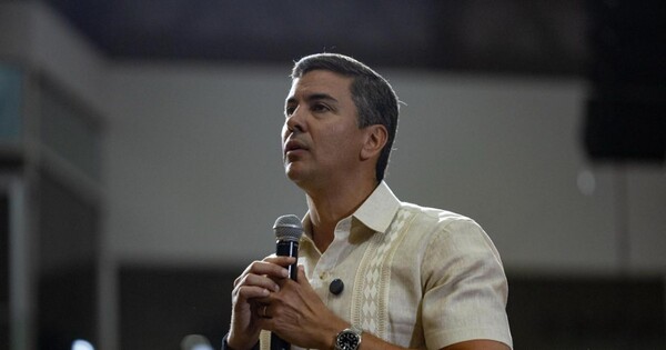 Peña promulga una ley para proteger a las víctimas de los pagarés mientras el Congreso negocia el juicio a la Corte