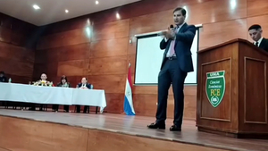 Con apertura y autocrítica, Ovelar llama a participar y a defender la democracia - El Trueno