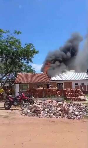Incendio en residencia universitaria de Pilar - Nacionales - ABC Color