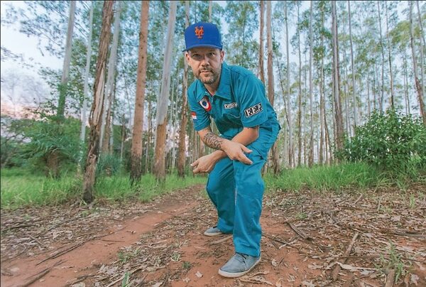 Altamirano presenta nuevo álbum junto a Pedro Peligro