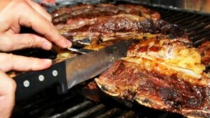 Consumidores deberán pagar más por el asado de fin de año
