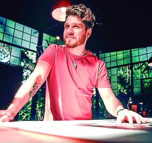 El grabador paraguayo que vende arte desde Piribebuy al mundo