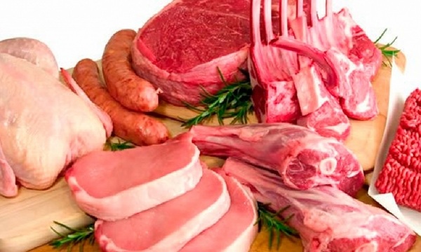 Senacsa impulsará gestiones para habilitar el mercado europeo para la carne porcina y aviar - OviedoPress