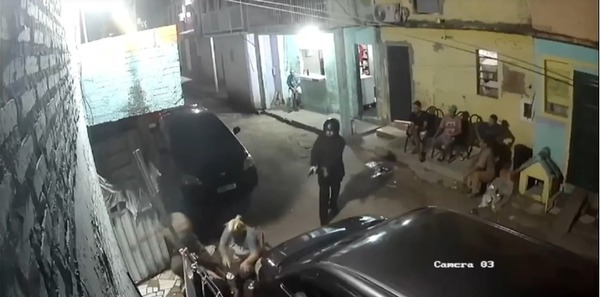 Intentaron asesinar a una mujer en la Chacarita: arma falló y víctima se salvó de milagro