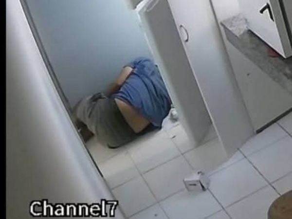 Entró a robar, comió, se durmió y terminó preso