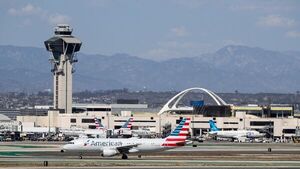 Cierre del Gobierno de EE.UU obliga a cancelar miles de vuelos por la falta de personal