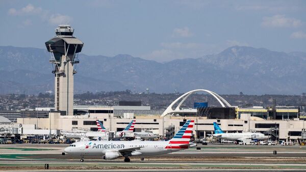 Cierre del Gobierno de EE.UU obliga a cancelar miles de vuelos por la falta de personal