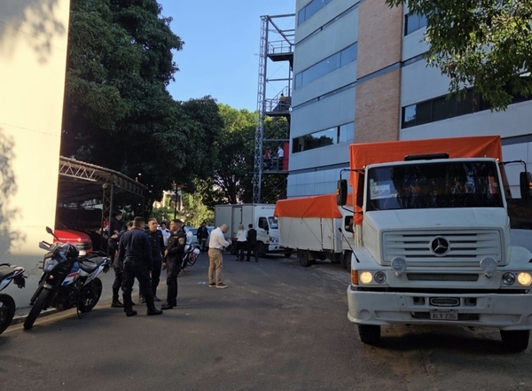 CDE: Hoy parten los maletines electorales para elección de intendente