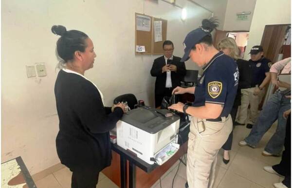 Saltan nombres de funcionarias tras allanamiento a Fiscalía de Luque •