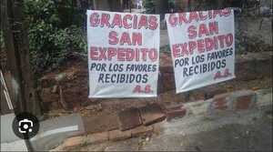 Popular / "Gracias San Expedito" otutúma por QR