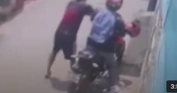 La Nación / Tras caer en una “trampa”, chofer de plataforma fue asaltado y apuñalado