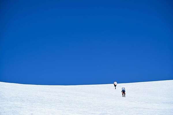 Hielo milenario: científicos extraen tesoros del clima en un remoto glaciar - Ciencia - ABC Color
