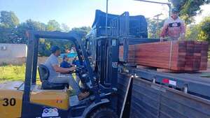 Desde San Pedro exportan madera para obras civiles en Uruguay - Nacionales - ABC Color