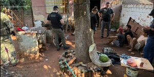 Prisión preventiva para cinco imputados por tráfico de drogas tras allanamientos en Areguá - PDS RADIO Y TV