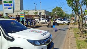 Motociclista muere arrollada por un bus a pocos metros de su trabajo