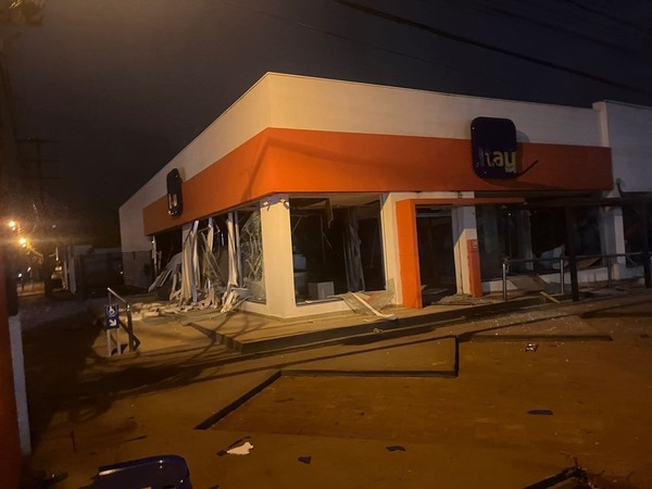 Fiscalía imputa y ordena la detención de diez sospechosos por el asalto al Banco Itaú - ADN Digital