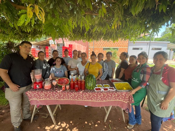 Dulce temporada: productores de Altos preparan productos derivados de la sandía - ADN Digital