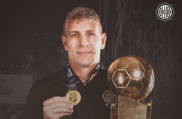 El saludo de Olimpia para Martín Palermo: "Un profesional con todas las letras"