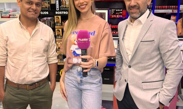 PUNTO FARMA PRESENTA UNA NUEVA ZONA DE CUIDADO DE LA PIEL Y CAPILAR JUNTO A BELLCOS