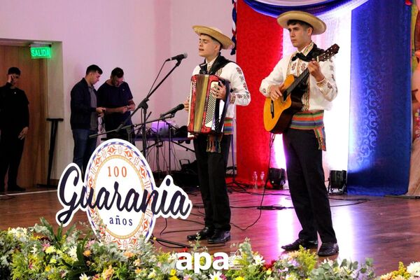 Joven talentoso de Cambyretá enorgullece a Itapúa en el festival "Guarania pupe"