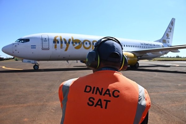 Empresa de vuelos low cost anuncia tres rutas aéreas con Paraguay desde diciembre - ADN Digital