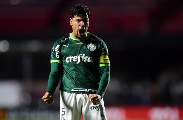 "Gustavo Gómez es el jugador más grande que vimos en Palmeiras"