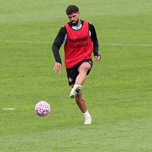 Alderete, baja confirmada en Sunderland para el duelo ante Arsenal - Fútbol Internacional - ABC Color