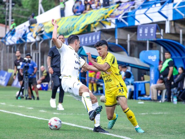 Goles para todos los gustos y victoria de Luqueño sobre Recoleta - La Tribuna