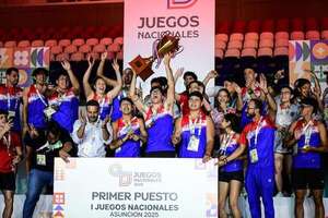 Central sube a la cima como campeón de los Juegos Nacionales - Polideportivo - ABC Color