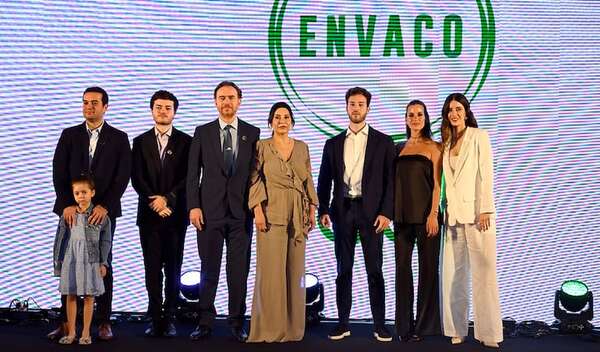 Envaco celebra 35 años de historia impulsando la innovación nacional - Empresariales - ABC Color