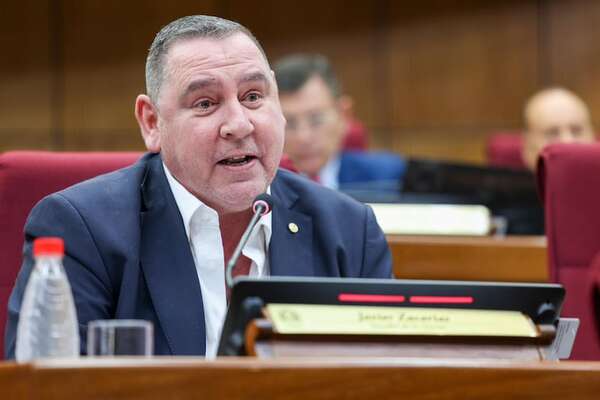 Javier Zacarías Irún propone que el polígrafo no sea excluyente en los ascensos policiales - Política - ABC Color