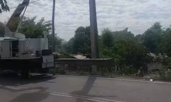 Trabajador falleció al recibir descarga eléctrica cuando operaba por columna de ANDE
