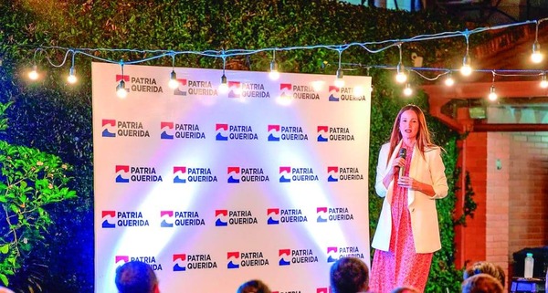 Patria Querida Oficializa Apoyo a Soledad Núñez