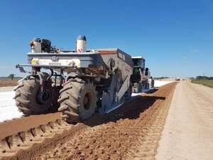 Empresa brasilera especialista en suelos anuncian inversión en Paraguay