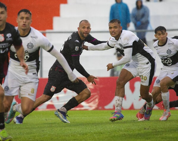 Atrayente juego en Capiatá