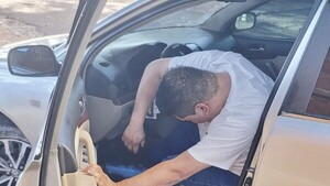 Jefe de Infona atropelló a barrendera y se "asiló" en su oficina