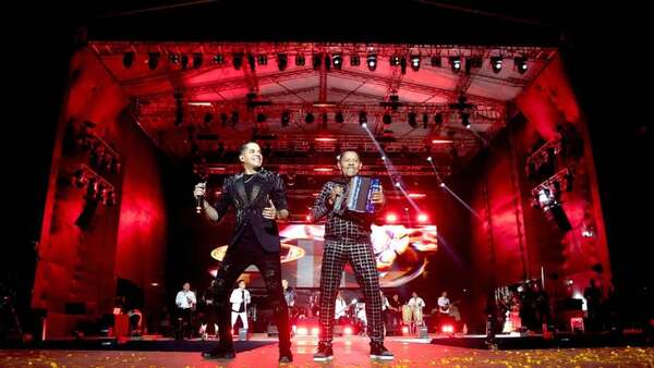 Hoy se farrea de lo lindo en el Cumbiasónico con Binomio de Oro