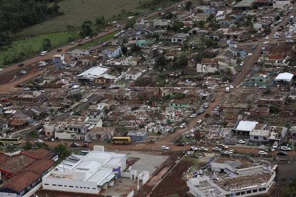 Tornado devasta una localidad del estado de Paraná, Brasil - Mundo - ABC Color