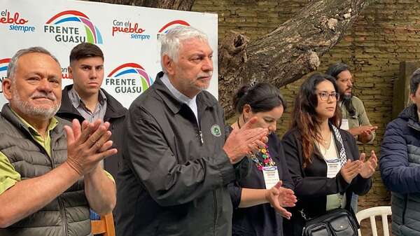 Video: Fernando Lugo reaparece en público durante la plenaria nacional del Frente Guasú - Política - ABC Color