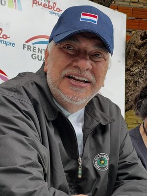 Fernando Lugo reaparece en una reunión del Frente Guasú