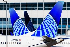 EE.UU. supera por segundo día los mil vuelos cancelados por el cierre del Gobierno - Mundo - ABC Color