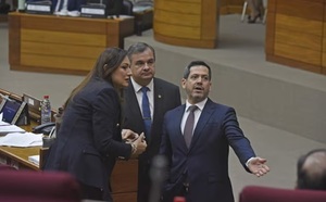 Diputados rechaza pedidos que incomodan al Gobierno