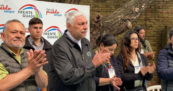 Lugo reaparece en la plenaria del Frente Guasu para recuperar espacio en la interna opositora